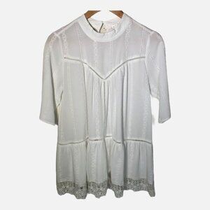 Leith White Eyelet Lace Blouse Small Tiered Feminine Short Sleeve Top